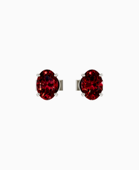 Pigeon Blood Lab Ruby / Oval / 0.5ct