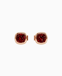 Pigeon Blood Lab Ruby / Cushion / 0.5ct