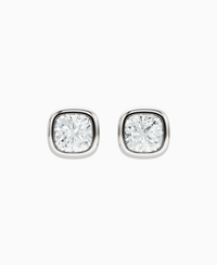 White Lab Diamond / Cushion / 1.5ct