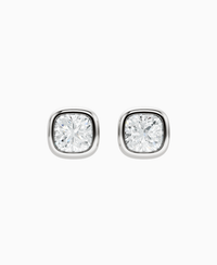 Bezel Stud Earrings - Platinum