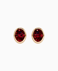 Pigeon Blood Lab Ruby / Oval / 0.8ct