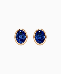 Royal Blue Lab Sapphire / Oval / 0.8ct