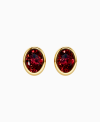 Pigeon Blood Lab Ruby / Oval / 1.5ct