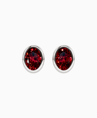 Pigeon Blood Lab Ruby / Oval / 1.5ct