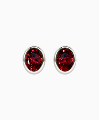 Pigeon Blood Lab Ruby / Oval / 1.5ct