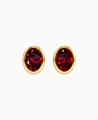 Pigeon Blood Lab Ruby / Oval / 1.5ct