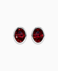 Pigeon Blood Lab Ruby / Oval / 2ct