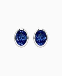 Royal Blue Lab Sapphire / Oval / 2ct