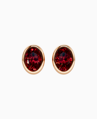 Pigeon Blood Lab Ruby / Oval / 2ct