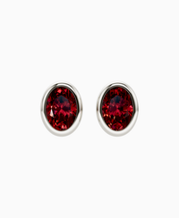 Pigeon Blood Lab Ruby / Oval / 2ct