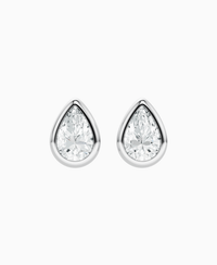 White Lab Diamond / Pear / 2ct