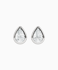 White Lab Diamond / Pear / 2ct