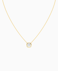 White Lab Diamond / Cushion / 2.5ct