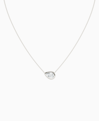 White Lab Diamond / Pear (EW) / 2ct