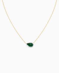 Zambian Lab Emerald / Pear (EW) / 2.5ct