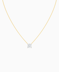 White Lab Diamond / Cushion / 2.5ct