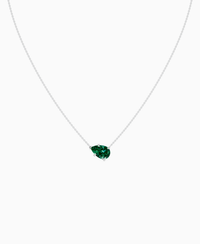 Zambian Lab Emerald / Pear (EW) / 2.5ct