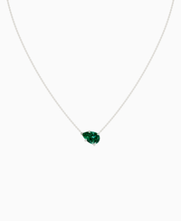 Zambian Lab Emerald / Pear (EW) / 2.5ct