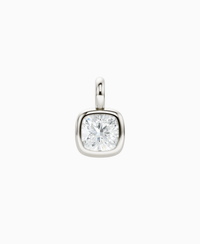 White Lab Diamond / Cushion / 2.5ct