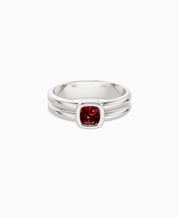 Pigeon Blood Lab Ruby / Cushion / 0.5ct