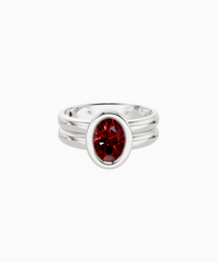 Pigeon Blood Lab Ruby / Oval (NS) / 1ct