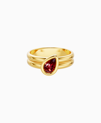 Pigeon Blood Lab Ruby / Pear (Tilted) / 0.5ct