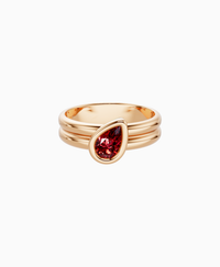 Pigeon Blood Lab Ruby / Pear (Tilted) / 0.5ct