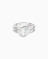 White Lab Diamond / Pear (Tilted) / 1ct