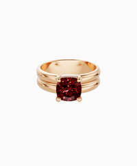 Pigeon Blood Lab Ruby / Cushion / 2ct