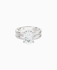 White Lab Diamond / Oval (NS) / 2ct