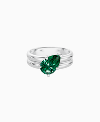Zambian Lab Emerald / Pear (Tilted) / 1.5ct
