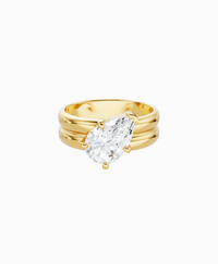 White Lab Diamond / Pear (Tilted) / 2ct