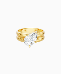 White Lab Diamond / Pear (Tilted) / 2ct