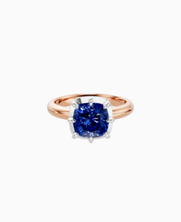 Royal Blue Lab Sapphire / Cushion / 2.5ct