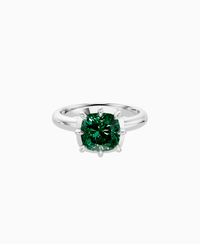 Zambian Lab Emerald / Cushion / 2.5ct