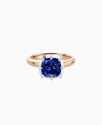 Royal Blue Lab Sapphire / Cushion / 2.5ct