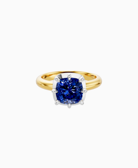 Royal Blue Lab Sapphire / Cushion / 2.5ct