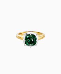 Zambian Lab Emerald / Cushion / 2.5ct