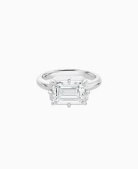 White Lab Diamond / Emerald (EW) / 2.5ct