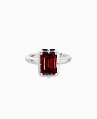 Pigeon Blood Lab Ruby / Emerald (NS) / 2.5ct
