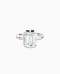 White Lab Diamond / Emerald (NS) / 2.5ct