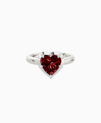 Pigeon Blood Lab Ruby / Heart / 2ct