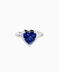 Royal Blue Lab Sapphire / Heart / 2.5ct