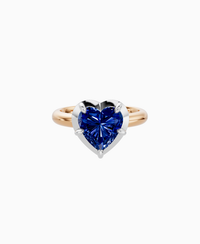 Royal Blue Lab Sapphire / Heart / 2.5ct