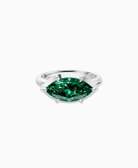 Zambian Lab Emerald / Marquise (EW) / 2.5ct