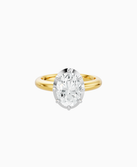White Lab Diamond / Oval (NS) / 2ct