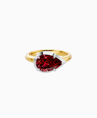 Pigeon Blood Lab Ruby / Pear (EW) / 2ct