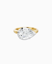 White Lab Diamond / Pear (EW) / 2.5ct