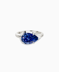 Royal Blue Lab Sapphire / Pear (EW) / 2.5ct