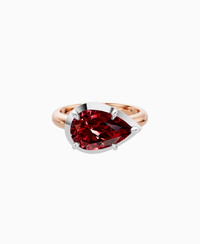 Pigeon Blood Lab Ruby / Pear (EW) / 3ct